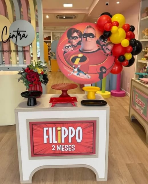 Pocket Table com tema de super-heróis
