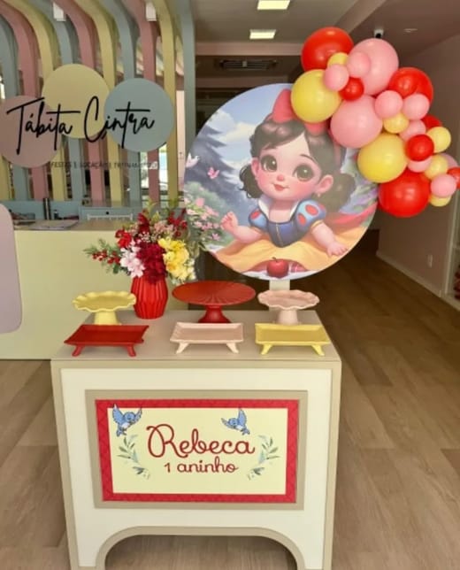 Pocket Table com plaquinha de mesversário